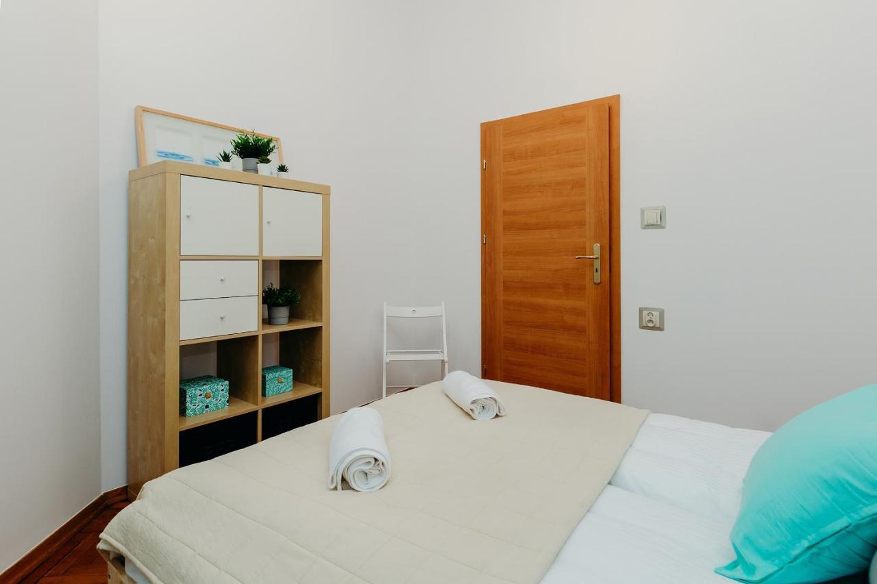Shortstaypoland Klonowa Warsaw Exterior photo